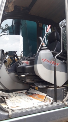 รถแบคโฮ KOBELCO SK200-8 Yn12  Super ใช้งาน 15,234 ชั่วโมง สภาพดีพร้อมใช้งาน