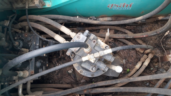 รถแบคโฮ KOBELCO SK200-8 Yn12  Super ใช้งาน 15,234 ชั่วโมง สภาพดีพร้อมใช้งาน