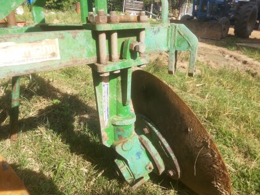 ผานสามใบ24