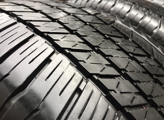 ยาง Bridgestone 265 60 18 ปี16 ดอกเต็ม เนื้อนิ่มๆ ใช้ยาว ราคาไม่แพง ยาง Bridgestone 265 60 18 ปี16 ดอกเต็ม เนื้อนิ่มๆ ใช้ยาว ราคาไม่แพง