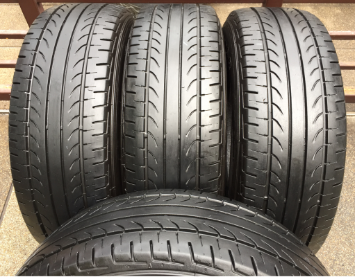 ยาง Goodyear 215 70 15 ปี16 ดอกเต็ม ไม่มีปะ ใช้ยาว ราคาไม่แพง