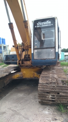 รถแม็คโคร KOMATSU PC200 รุ่น 3 พร้อมใช้งาน