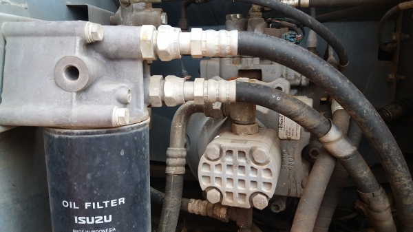 ฮิตาชิ zx120 ใช้น้อย9พันกว่า ชม.สวยๆพร้อมใช้เอกสารครบ