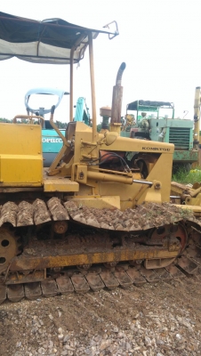 รถแทรกเตอร์ KOMATSU D2 รุ่น 5 ซีรีย์สูง จะเป็นรุ่น 6 แล้ว พร้อมใช้งาน