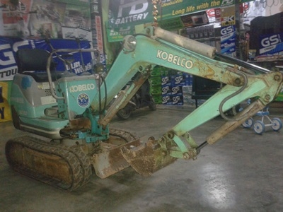 รถขดเล็ก KOBELCO sK 007