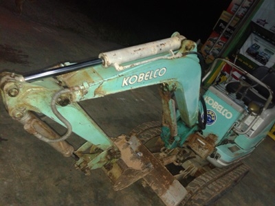 รถขดเล็ก KOBELCO sK 007