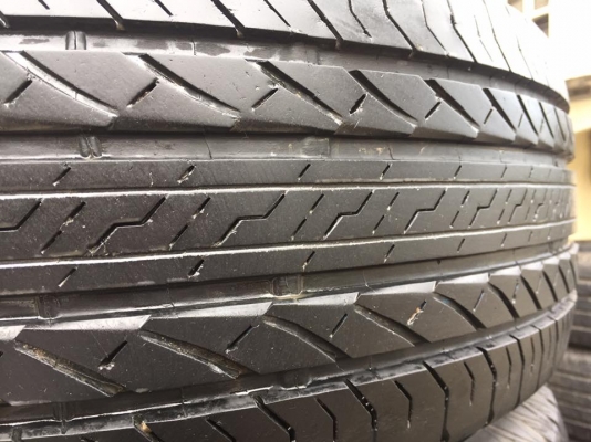 ขายยาง BRIDGESTONE ECOPIA EP850 265-70-16 ปี15 ดอกหนา ไม่มีปะ ชุดละ 7,500 บาท