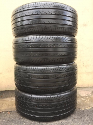 ขายยาง YOKOHAMA dB V551 (MADE IN JAPAN) 215-45-17 ปี14 ดอกเต็ม สภาพสวยมาก ชุดละ 4,900 บาท