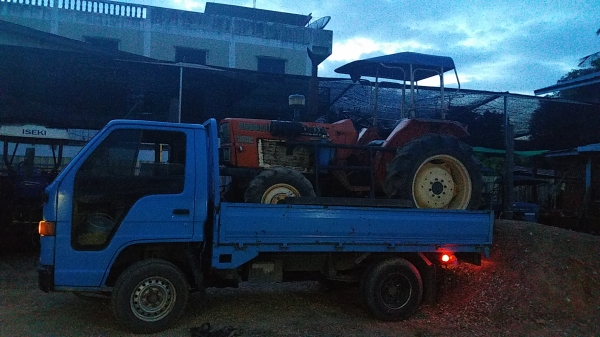 รถเข้าใหม่#ปัญญาแทรคเตอร์..จัดมาให้ครับ ด่วน 99,000 บาท.คูโบต้าL3602DT 4WD ตัวเปล่า สภาพพร้อมใช้ รถเข้าใหม่#ปัญญาแทรคเตอร์..จัดมาให้ครับ ด่วน 99,000 บาท.คูโบต้าL3602DT 4WD ตัวเปล่า สภาพพร้อมใช้