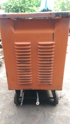 ขายตู้เชื่อม พลัง  ระบายความร้อนด้วยพัดลม สภาพพร้อมใช้งาน