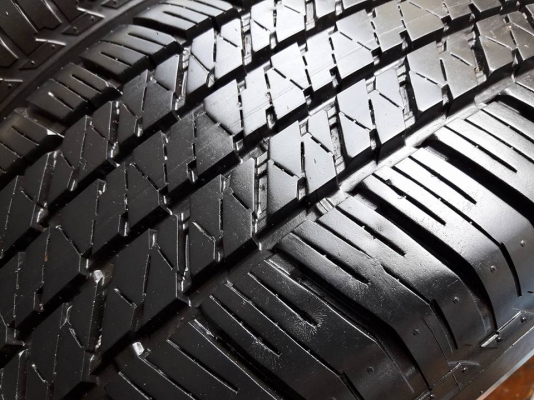 ยางBRIDGESTONE 265 60R18 ปี2016 สภาพสวยมากๆไร้ที่ติ ดอกเต็มๆ90\% สียังติดอยู่ทุกเส้น ไม่มีปะคุ้มสุดๆใช้อีกยาวๆไม่แพง ยางBRIDGESTONE 265 60R18 ปี2016 สภาพสวยมากๆไร้ที่ติ ดอกเต็มๆ90\% สียังติดอยู่ทุกเส้น ไม่มีปะคุ้มสุดๆใช้อีกยาวๆไม่แพง