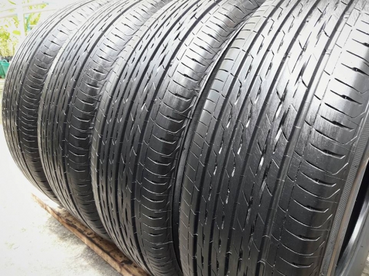 ยางBRIDGESTONE รุ่น TURANZA GR100 .205 65R16 ปี1316.2เส้นปี4915.2เส้น #ลงพื้นกลางปี2016 สภาพสวยมากๆ ดอกเยอะมากๆ90\%คุ้มสุดๆใช้อีกยาวๆไม่แพง ยางBRIDGESTONE รุ่น TURANZA GR100 .205 65R16 ปี1316.2เส้นปี4915.2เส้น #ลงพื้นกลางปี2016 สภาพสวยมากๆ ดอกเยอะมากๆ90\%คุ้มสุดๆใช้อีกยาวๆไม่แพง