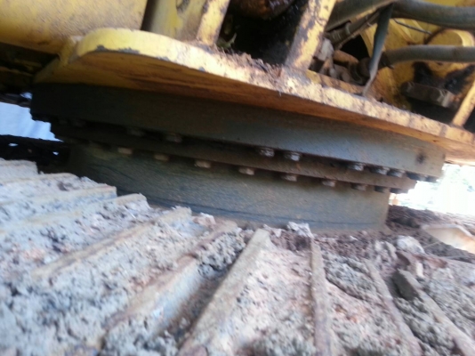 ขายด่วน!! KOMATSU PC130-8 สภาพสวยค่ะ