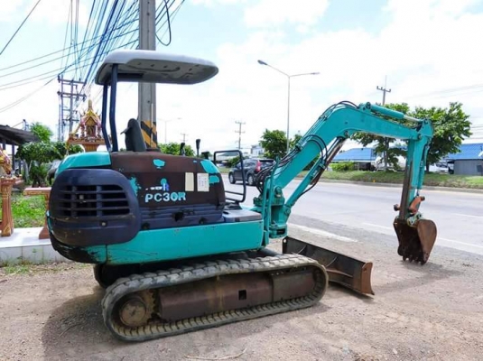 ขายรถขุด ยี่ห้อ : KOMATSU แบบ : PC30R8  ราคา 420,000 บาท ( ราคาต่อรองได้ ) คอนโทนสั้น  ปั้มนิ้ว  ระบบเร็ว เครื่องนิ่ม เอวแน้น       รถเก่านอกแท้นำเข้าจากญี่ปุ่น มีเอกสารใบอินวอย      รถไม่เคยใช้งานในไทย100\%  สนใจติดต่อ-สอบถาม-ต่อรองราคา โทร : 099-907-9273