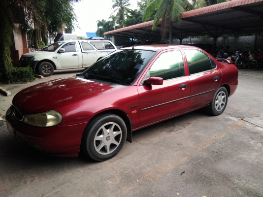 ขายรถบ้าน FORD MONDEO ปี 97 ไม่ค่อยได้ใช้ จอดคลุมผ้า ขายรถบ้าน FORD MONDEO ปี 97 ไม่ค่อยได้ใช้ จอดคลุมผ้า