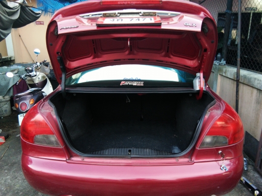 ขายรถบ้าน FORD MONDEO ปี 97 ไม่ค่อยได้ใช้ จอดคลุมผ้า ขายรถบ้าน FORD MONDEO ปี 97 ไม่ค่อยได้ใช้ จอดคลุมผ้า