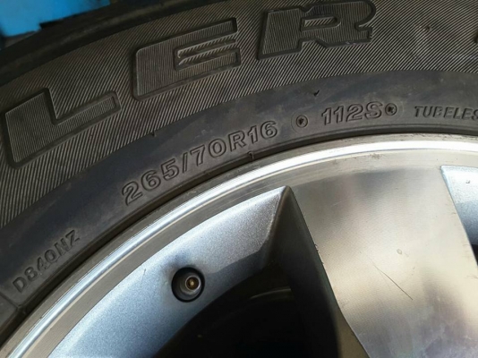 ล้อ Vigo + บริสโตน HT 265-70-16 ปลายปี11สวยๆ 1ชุด