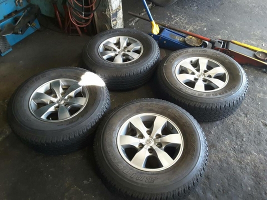 ล้อ Vigo + บริสโตน HT 265-70-16 ปลายปี11สวยๆ 1ชุด