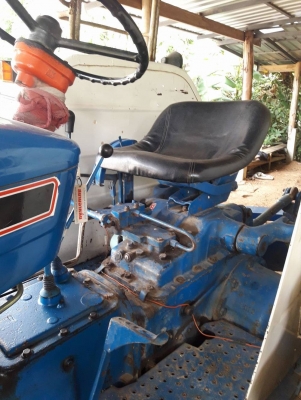 รถไถฟอร์ด 6600 เครื่อง 77 รถไถฟอร์ด 6600 เครื่อง 77