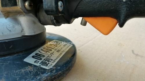 ราคาพิเศษ 5,900 บาท!! เครื่องเจียร ขัดโลหะ รหัสสินค้า : 80904496 www.nihonmono.com ราคาพิเศษ 5,900 บาท!! เครื่องเจียร ขัดโลหะ รหัสสินค้า : 80904496 www.nihonmono.com