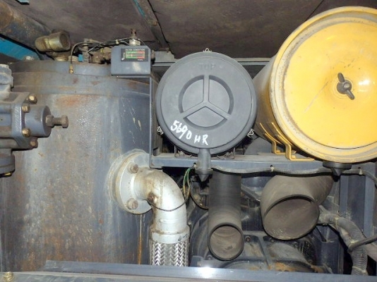 AIRMAN : PDSF530S ปี2002YR 8,339ชม. 10.5บาร์ ตรงจากญี่ปุ่นครับ AIRMAN : PDSF530S ปี2002YR 8,339ชม. 10.5บาร์ ตรงจากญี่ปุ่นครับ