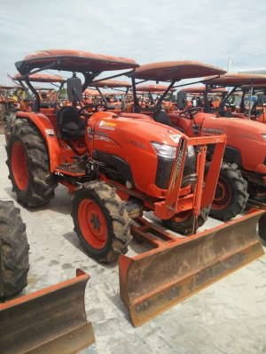 ขายแทรกเตอร์ Kubota L4708SP มีใบดันหน้า ราคาประหยัด สวยๆพร้อมใช้งานครับ ขายแทรกเตอร์ Kubota L4708SP มีใบดันหน้า ราคาประหยัด สวยๆพร้อมใช้งานครับ