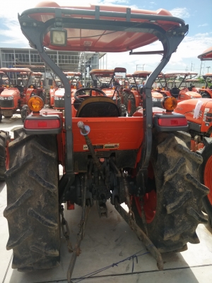 ขายแทรกเตอร์ Kubota L4708SP มีใบดันหน้า ราคาประหยัด สวยๆพร้อมใช้งานครับ ขายแทรกเตอร์ Kubota L4708SP มีใบดันหน้า ราคาประหยัด สวยๆพร้อมใช้งานครับ