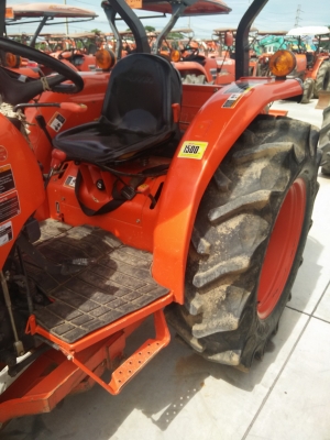 ขายแทรกเตอร์ Kubota L4708SP มีใบดันหน้า ราคาประหยัด สวยๆพร้อมใช้งานครับ ขายแทรกเตอร์ Kubota L4708SP มีใบดันหน้า ราคาประหยัด สวยๆพร้อมใช้งานครับ