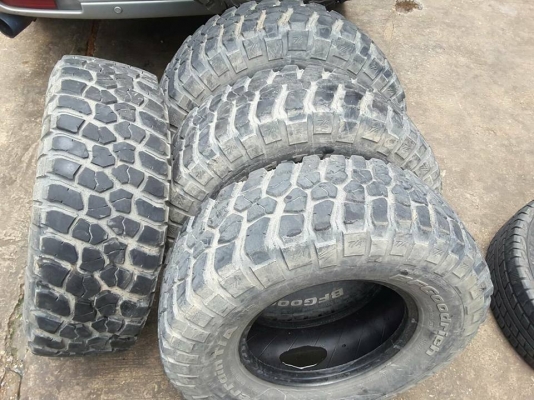 BF KM2 USA. 285-75-16 ปลายปี12 สภาพดี 1ชุด