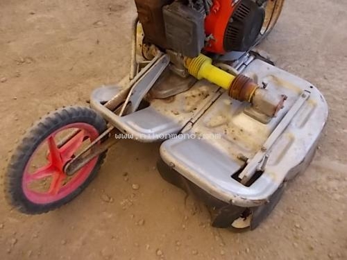 รถตัดหญ้าแบบเดินตาม OREC WM606A ราคาพิเศษ 10,000 บาท รหัสสินค้า : 80802715 www.nihonmono.com