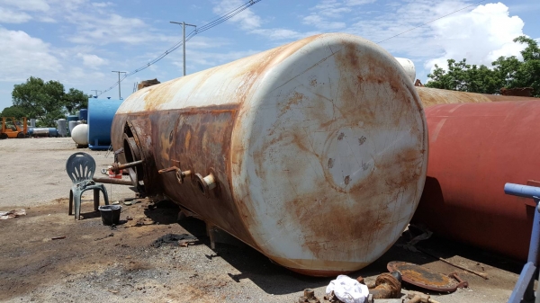 ถังน้ำมัน20000ลิตร หนา6 มิล ทาอีฟ็อกซี่สภาพสวยๆ