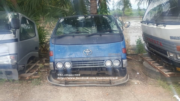 สินค้าเก่านอก หัวเก๋งรถบรรทุก4ล้อ,6ล้อเล็ก CABIN TOYOTA DYNA - 150,200,300 (ตากลม /รุ่นยกหัวไม่ได้) ราคาเพียง 32,000 บาท สนใจรีบติดต่อ 0819337688