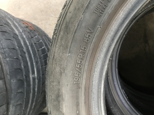 ขายยางรถยนต์  TOYO 195-55-15 ปี 22-14 มี 3เส้นเส้นละ 600 บาท
