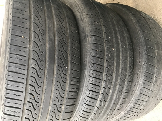 ขายยางรถยนต์  TOYO 195-55-15 ปี 22-14 มี 3เส้นเส้นละ 600 บาท