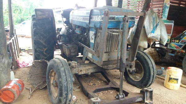 ขายรถไถ FLOD 6600 เสื้อลาย อุปกรณ์ ใบดันหน้า ผานหลัง ผานหลัง เอกสารเล่มทะเบียน