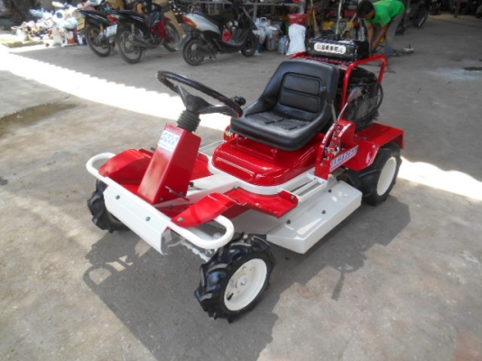 รถตัดหญ้า SATO SRM 820 VH  14 แรง พร้อมใช้งาน