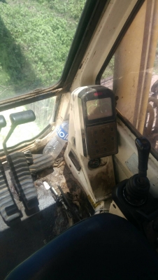 ขายรถขุดแบ็คโฮCAT320V1 เครื่องแน่น ปั้มแรง โช่ บูช โลเลอร์ ใบแทค สภาพดี เลมทะเบียน แอร์เย็น อยู่ภาคกลาง สนใจ 0835601591 หรือ 0903494058