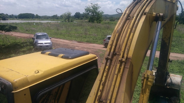 ขายรถขุดแบ็คโฮCAT320V1 เครื่องแน่น ปั้มแรง โช่ บูช โลเลอร์ ใบแทค สภาพดี เลมทะเบียน แอร์เย็น อยู่ภาคกลาง สนใจ 0835601591 หรือ 0903494058