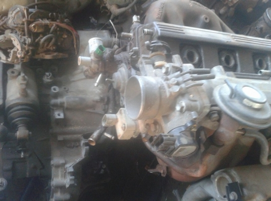 เครื่อง3sโตโยต้าท้ายโด่ง 2000cc พร้อมเกียร์ธรรมดา กล่อง เครื่อง3sโตโยต้าท้ายโด่ง 2000cc พร้อมเกียร์ธรรมดา กล่อง