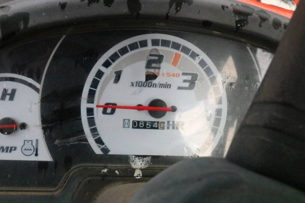 สามย่านแทรคเตอร์  ขายรถไถ KUBOTA   B2420 พร้อมดันหน้าKUBOTA คานบน 854ชม.สภาพสวยๆ เดิมๆ เครื่องแน่น เกียร์ดี ไฮดรอลิกดี  ราคา 195,000 มีรถขนส่งบริการ ร้านสามย่านแทรคเตอร์ อ.แกลง จ.ระยอง 0897489639,0818618678,0899347475 id line=0897489639 id line=0818618678