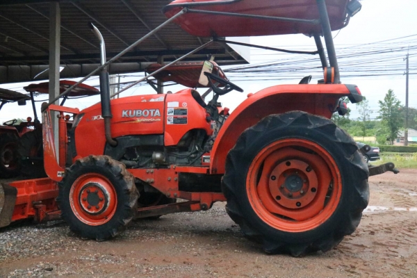 ขายรถไถ KUBOTA L3008 รถไร่ ขายรถไถ KUBOTA L3008 รถไร่