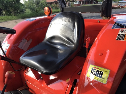 ขาย รถไถคูโบต้า L4708 ใช้งานน้อย พร้อมอุปกรณ์ใบมีดหน้าและผานพรวน ราคาเพียง 398,000 บาท ทุกระบบสมบูรณ์ สนใจโทร 081-9136451   ขอดูรูป line:bow6451 ค่ะ  พร้อมจัดส่งฟรี