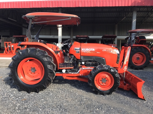 ขาย รถไถคูโบต้า L4708 ใช้งานน้อย พร้อมอุปกรณ์ใบมีดหน้าและผานพรวน ราคาเพียง 398,000 บาท ทุกระบบสมบูรณ์ สนใจโทร 081-9136451   ขอดูรูป line:bow6451 ค่ะ  พร้อมจัดส่งฟรี