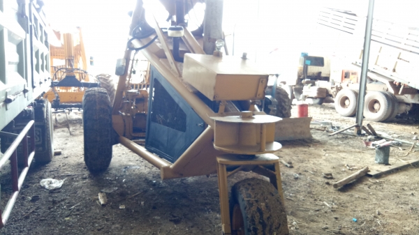 ขายรถคีบอ้อย เบลสามล้อ เครื่องดร์อยสามสูบ ขายรถคีบอ้อย เบลสามล้อ เครื่องดร์อยสามสูบ