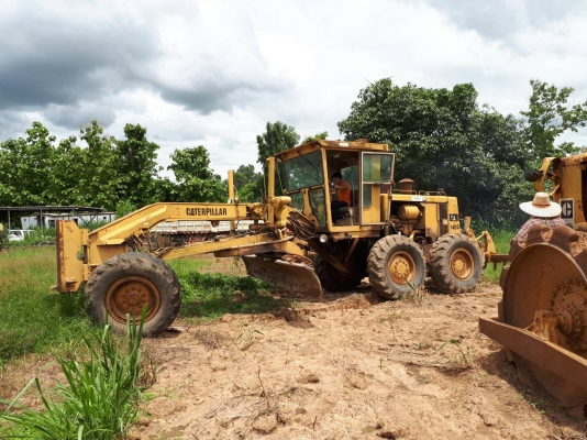 ขาย 1,950,000 บาท CATTERPILAR 140G SERIAL *5MD0825* เครือวดี เกียร์ดี ระบบไฮโดรลิกพร้อม เอกสารเล่มทะเบียน  รถอยู่ จ.เพชรบุรี  โทร&amp;ไอดีไลน์ 0610710295