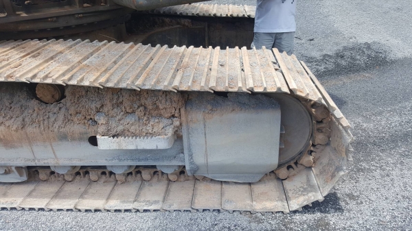 ขาย แบคโฮ HYUNDAI 160 LC - 7 ปี 57 ใช้งานแค่ 7,000 ชม. เครื่องแน่น ปั้มดี ช่วงล่างเต็ม แอร์หนาว เอกสารใบแจ้งจำหน่าย