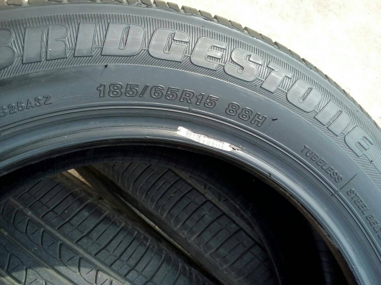 185/65R15  BRIDGESTONE B250 ชุด 4 เส้น  tel. 081-427-3941