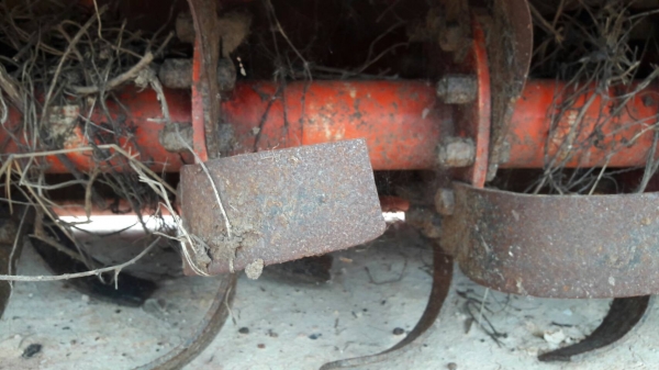 ขายโรตารีตราช้างRX164Eสภาพพร้อมใช้ใบเต็มเก่าเก็บใช้งานมาน้อย