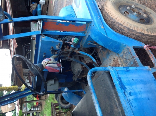 ขาย อีเเต๋น เครื่อง4สูบ คัชชีหน้า5 กะบะยาว7ศอก บรรทุกอ้อยได้8ตัน