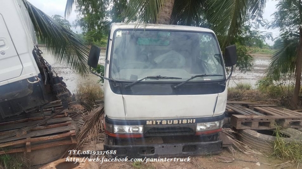 FROM JAPANหัวเก๋งรถบรรทุก 4 ล้อ ,6 ล้อเล็ก / CABIN MITSUBISHI CANTER รุ่น:FB511B (มีขาหน้า/มีขาหลัง /รุ่นยกหัวไม่ได้) ราคาเพียง 32,000 บาท สนใจรีบติดต่อ 0819337688